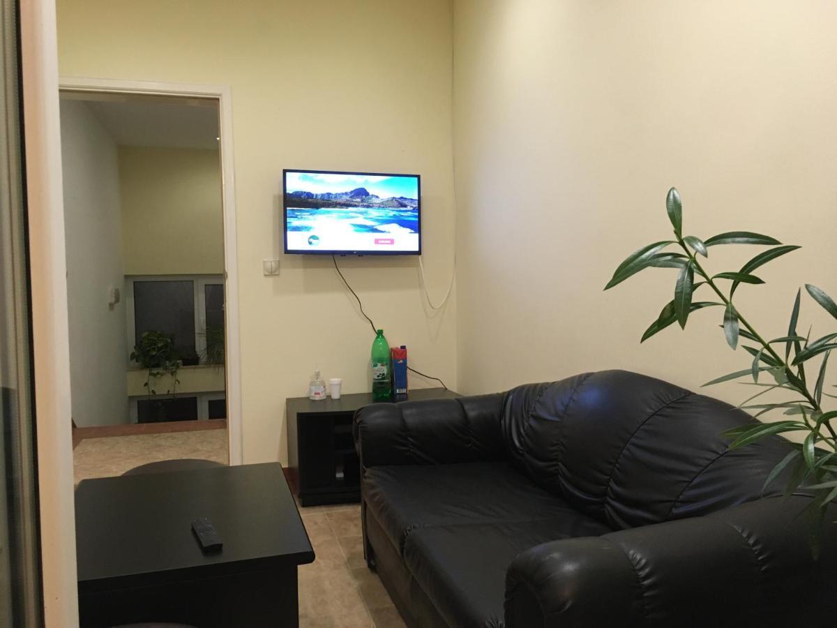 Hostel Teresianum Aleksinac Kültér fotó