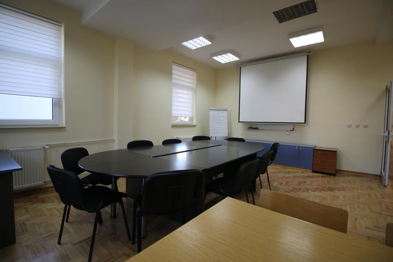 Hostel Teresianum Aleksinac Kültér fotó