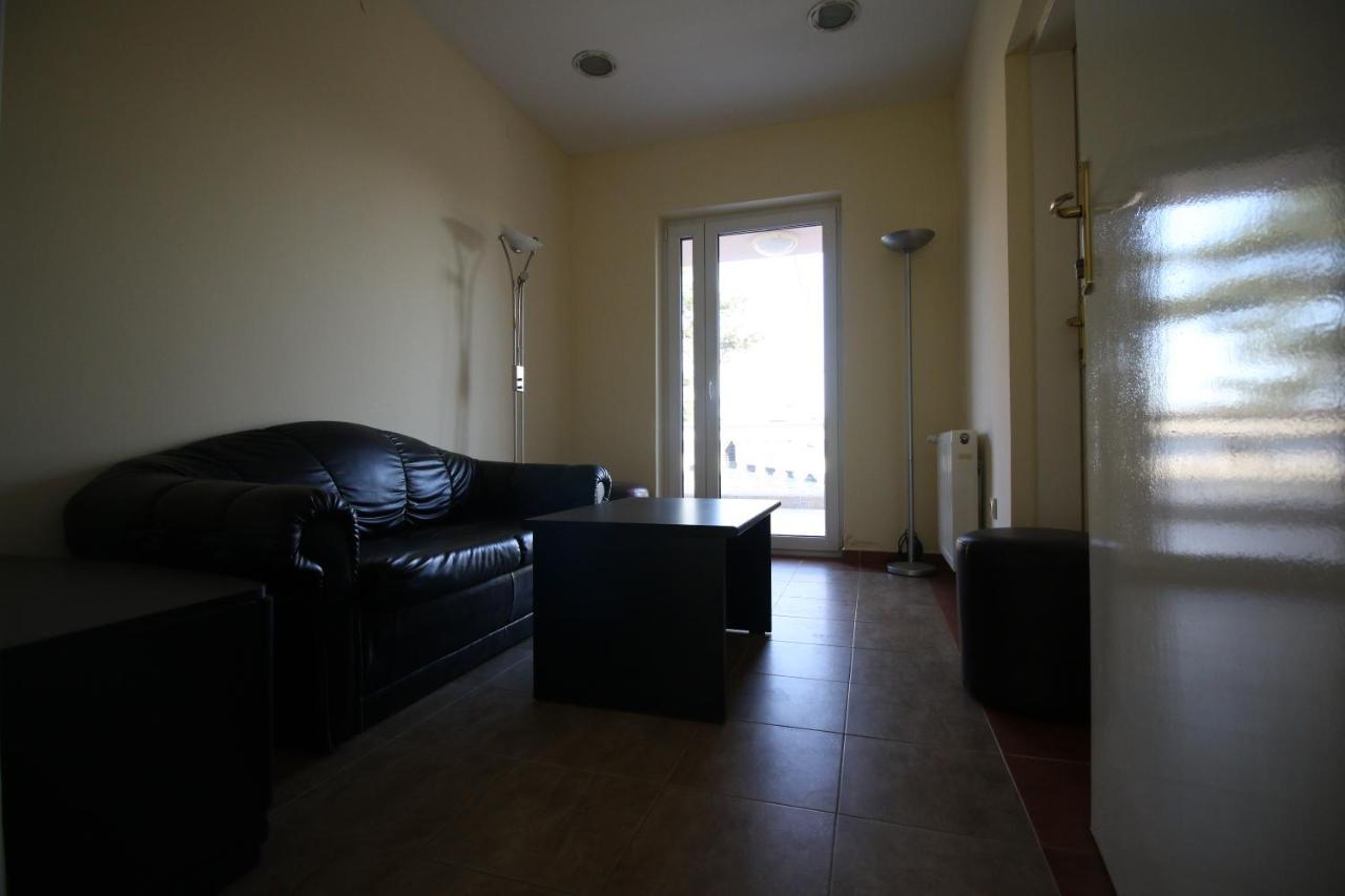 Hostel Teresianum Aleksinac Kültér fotó