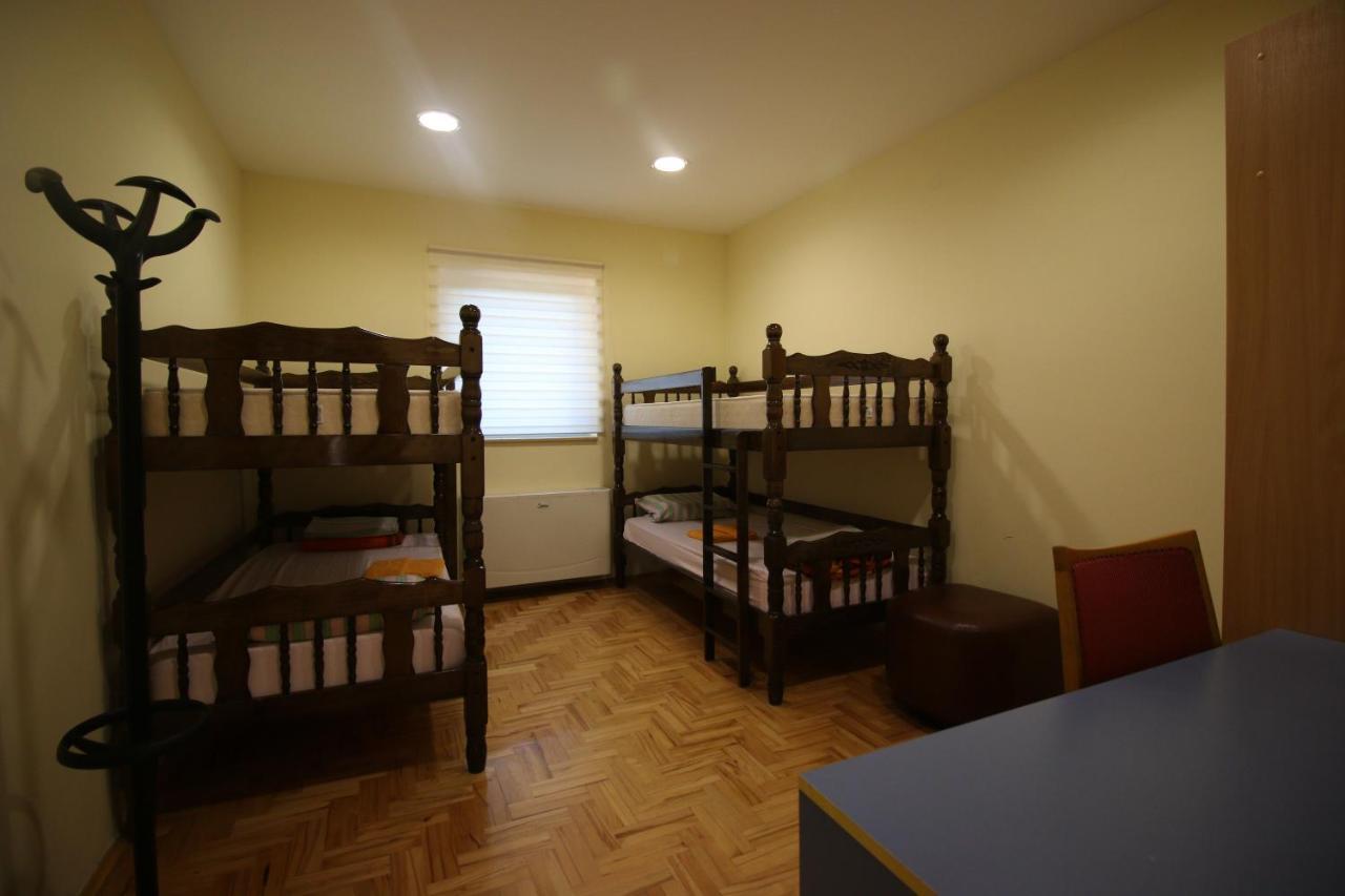 Hostel Teresianum Aleksinac Kültér fotó