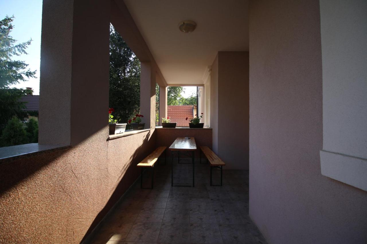 Hostel Teresianum Aleksinac Kültér fotó